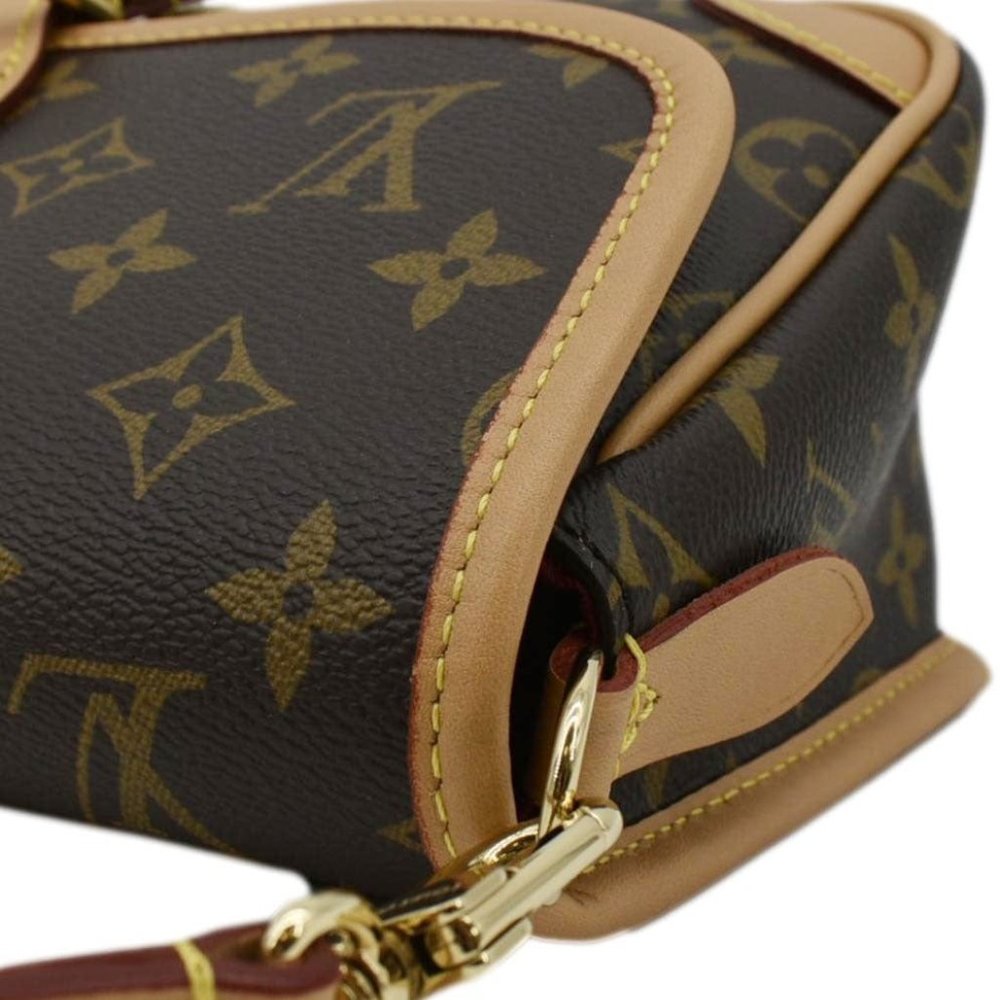 LOUIS VUITTON Diane Monogram Canvas Crossbody Bag Brown - Picture 5 of 11